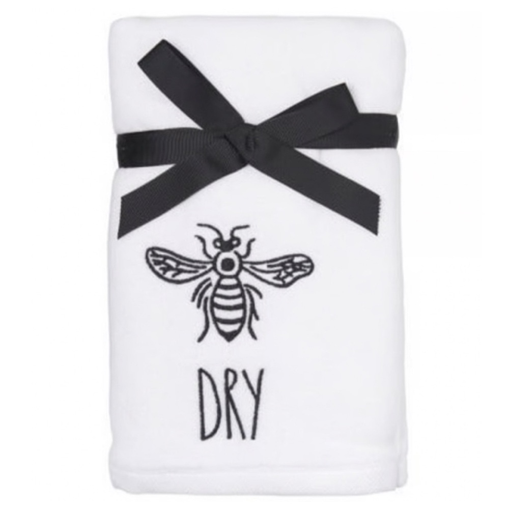NEW Rae Dunn Bee Dry Hand Towels Set π - Picture 2 of 2